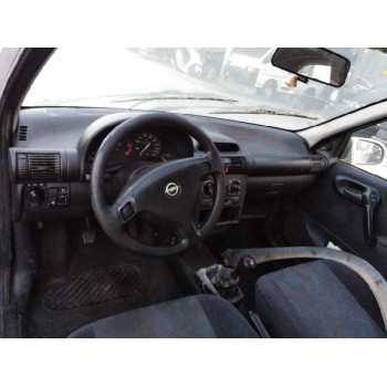 opel corsa b del año 1999