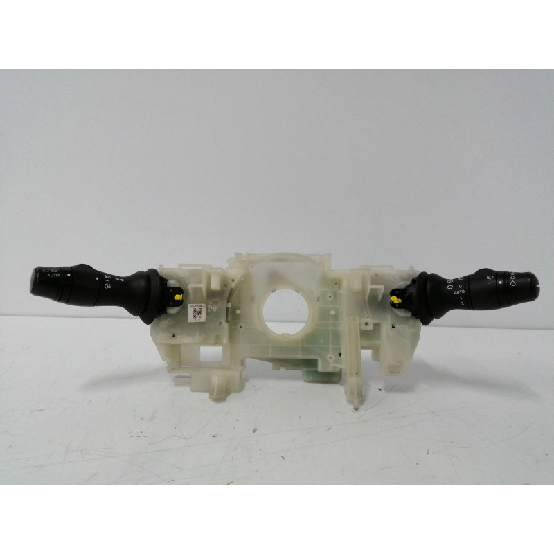Recambio de mando multifuncion para renault megane iii berlina 5 p 1.5 dci diesel cat referencia OEM IAM 255670019R  