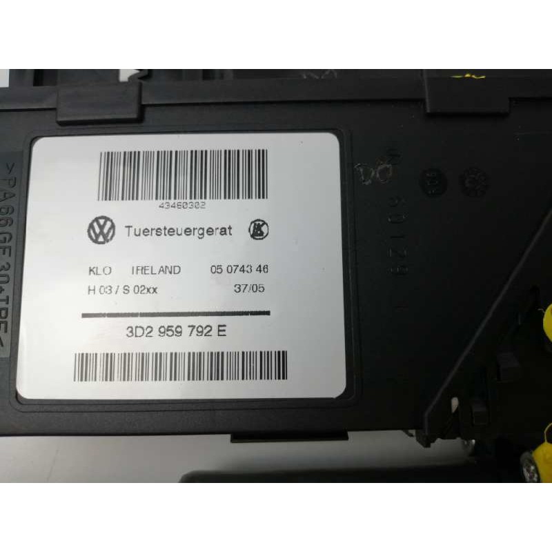 MOTOR ELEVALUNAS DELANTERO IZQUIERDO 0130821764 3D2959792E