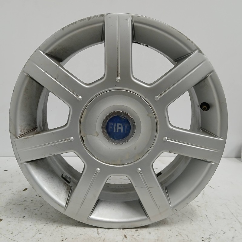 Recambio de llanta para fiat idea (135) 1.4 referencia OEM IAM 50901185 6JX16H2 C40 4H 4X98