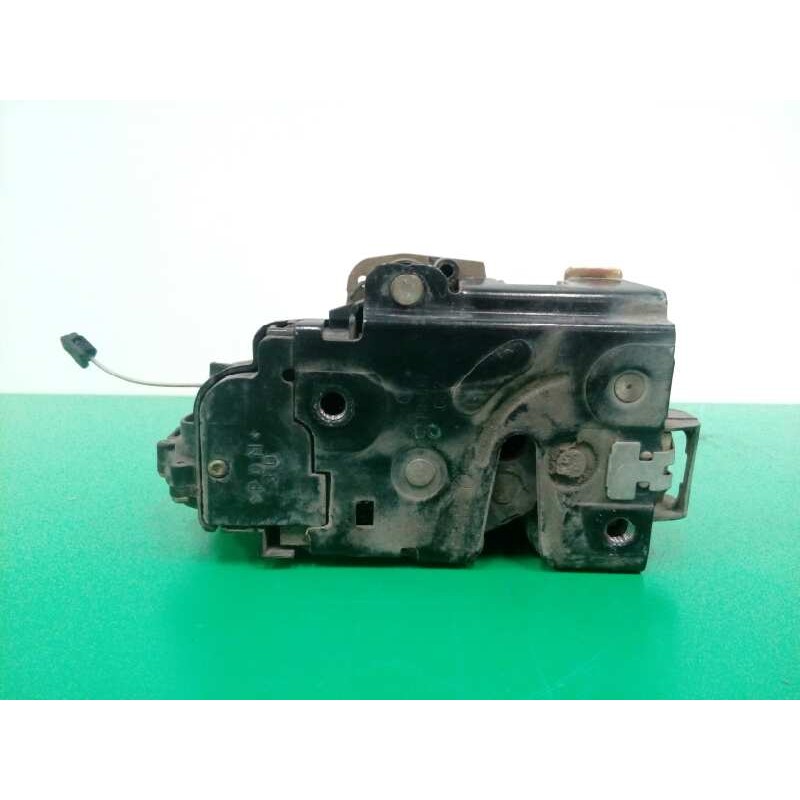 Recambio de cerradura puerta trasera derecha para skoda octavia combi (1u5) 1.9 tdi glx referencia OEM IAM 3B4839016A  