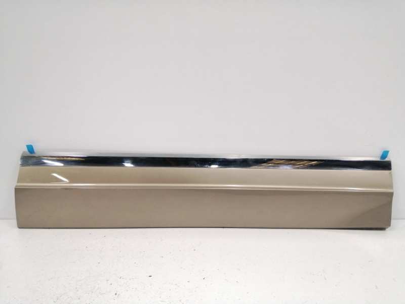 Recambio de moldura para volkswagen touareg referencia OEM IAM 760854940A PUERTA DELANTERA DERECHA OBSERVAR FOTOS