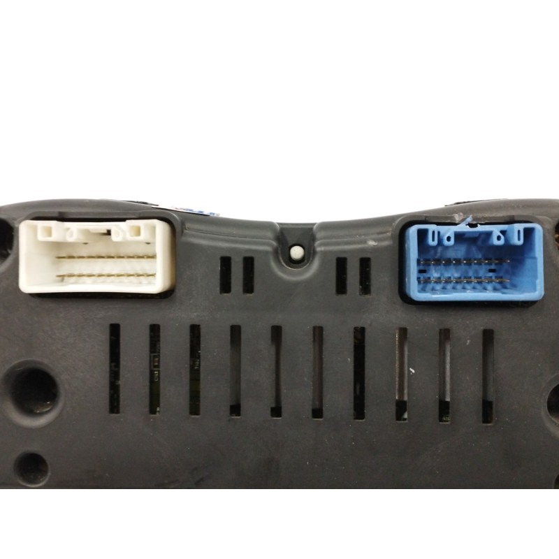 CUADRO INSTRUMENTOS MB2574109805