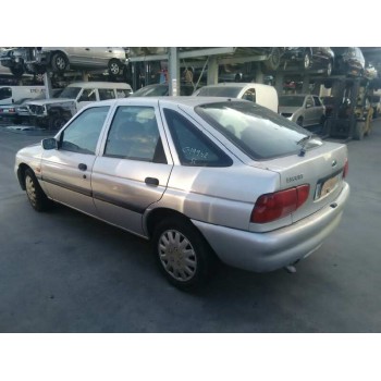 ford escort berl./turnier del año 1999