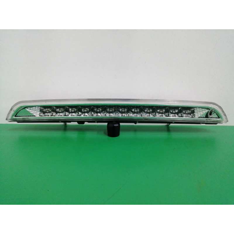 Recambio de luz central de freno para peugeot 308 referencia OEM IAM 9688016380 OBSERVAR FOTOS 