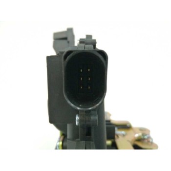 Recambio de cerradura puerta trasera izquierda para volkswagen passat berlina (3b3) 1.8 20v turbo referencia OEM IAM 3B4839015  