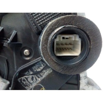 Recambio de cerradura puerta delantera derecha para toyota corolla (e12) 1.4 c monovolumen referencia OEM IAM 6A0802  