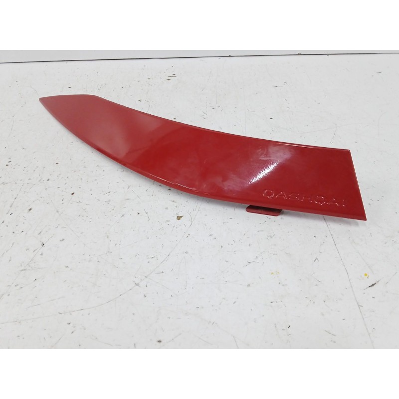 MOLDURA BAJO FARO IZQUIERDO