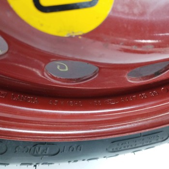 Recambio de neumatico repuesto para para varios modelos referencia OEM IAM  4JX15H2 4H 4X100