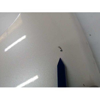 Recambio de moldura para ford kuga (cbs) referencia OEM IAM GJ54S43404A TRASERA PORTON BLANCO PERLA OBSERVAR FOTOS