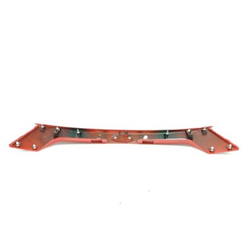 Recambio de moldura para ford kuga (cbs) referencia OEM IAM GJ54S43404A TRASERA PORTON ROJO