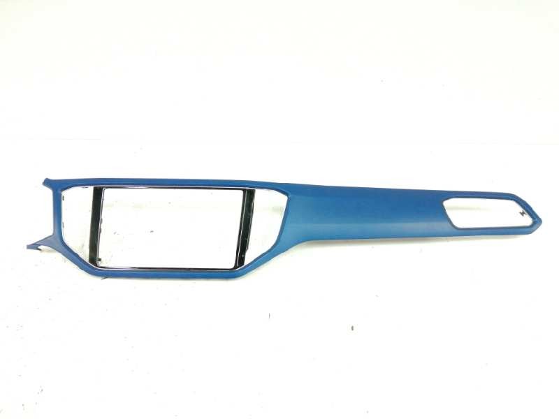 Recambio de moldura para volkswagen t-roc referencia OEM IAM 2GA858416 DEL SALPICADERO AZUL