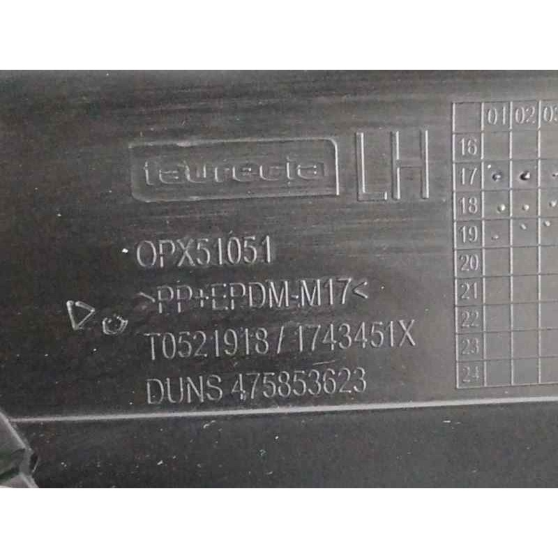 GUARNECIDO PUERTA DELANTERA IZQUIERDA 1743451X 475853623