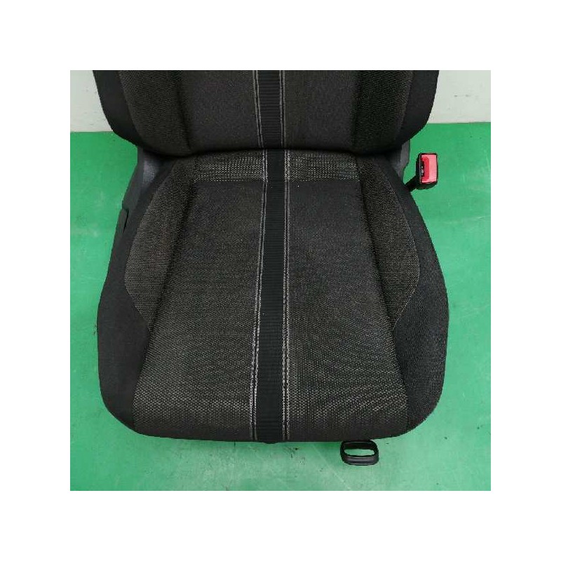 ASIENTO DELANTERO DERECHO