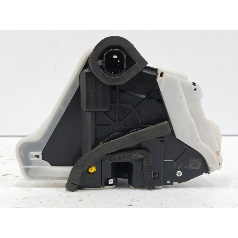 CERRADURA PUERTA DELANTERA IZQUIERDA