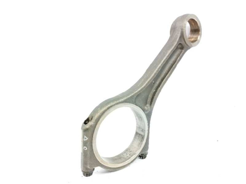 Recambio de biela para land rover discovery 4 tdv6 se referencia OEM IAM   