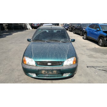 ford fiesta berlina (dx) del año 2001