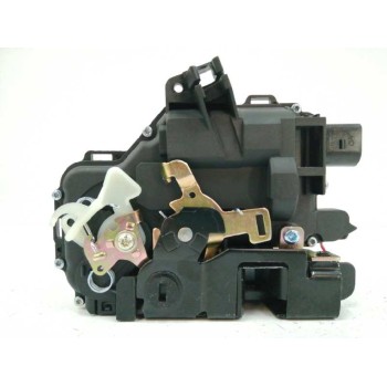 Recambio de cerradura puerta trasera izquierda para volkswagen polo (9n1) referencia OEM IAM 3B4839015  