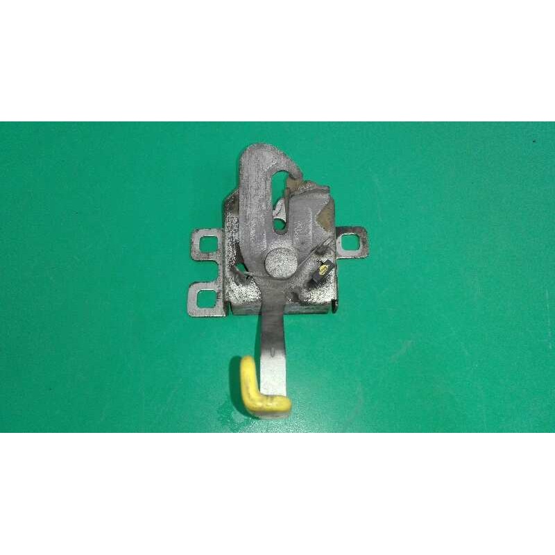 Recambio de cerradura capot para iveco daily ka 2.3 diesel cat referencia OEM IAM 17716R  