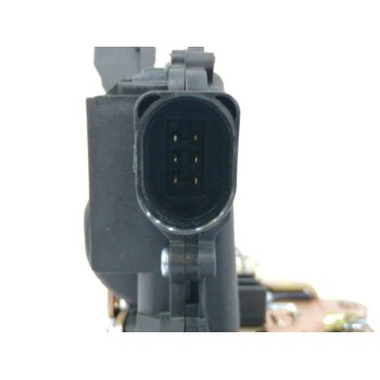 Recambio de cerradura puerta trasera izquierda para volkswagen polo (9n1) referencia OEM IAM 3B4839015  