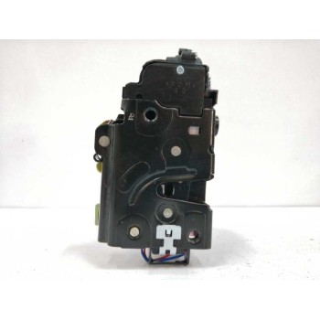 Recambio de cerradura puerta trasera izquierda para volkswagen polo (9n1) referencia OEM IAM 3B4839015  