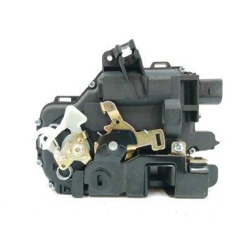 Recambio de cerradura puerta trasera izquierda para volkswagen polo (9n1) referencia OEM IAM 3B4839015  