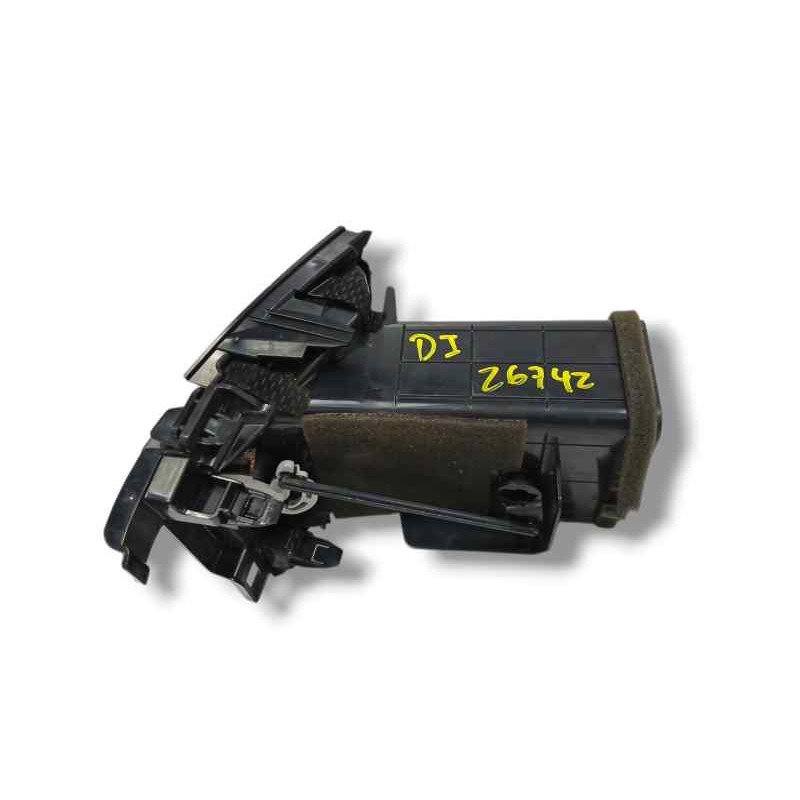 REJILLA AIREADORA DELANTERA IZQUIERDA