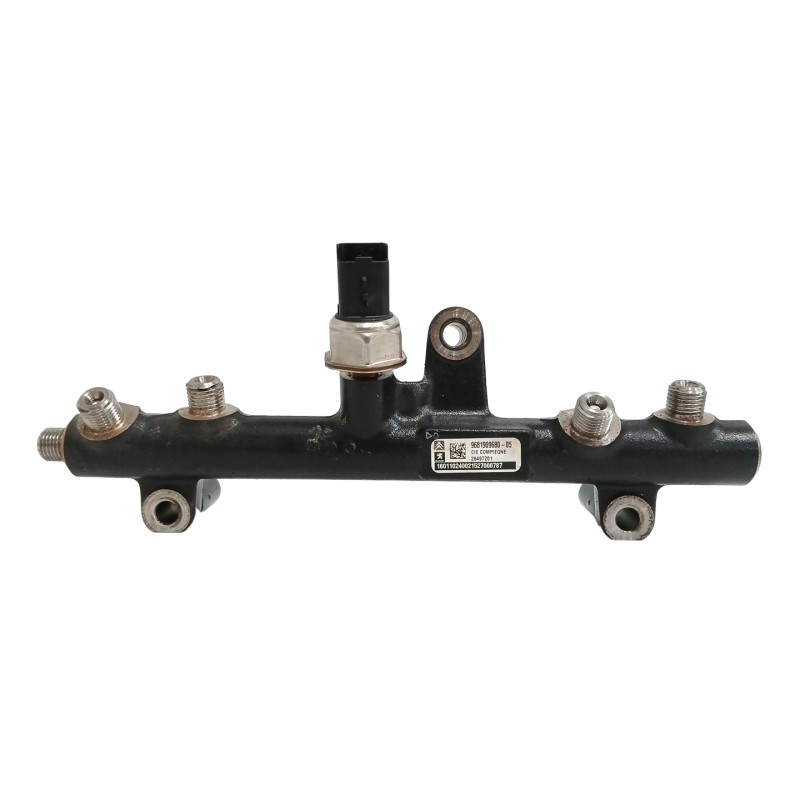 Recambio de rampa inyectora para peugeot 5008 1.2 12v e-thp referencia OEM IAM 9681909680  