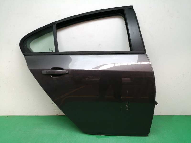 Recambio de puerta trasera derecha para opel insignia berlina 2.0 cdti cat referencia OEM IAM 22796348  
