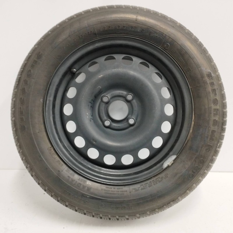 Recambio de neumatico repuesto para para varios modelos referencia OEM IAM  6JX15H2 ET49 4H 4X100