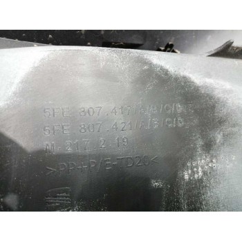 Recambio de paragolpes trasero para seat leon sportstourer (kl8) 2.0 tdi referencia OEM IAM 5FE807417 5FE807421 