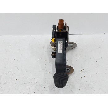 PEDAL EMBRAGUE 465036UA5D 