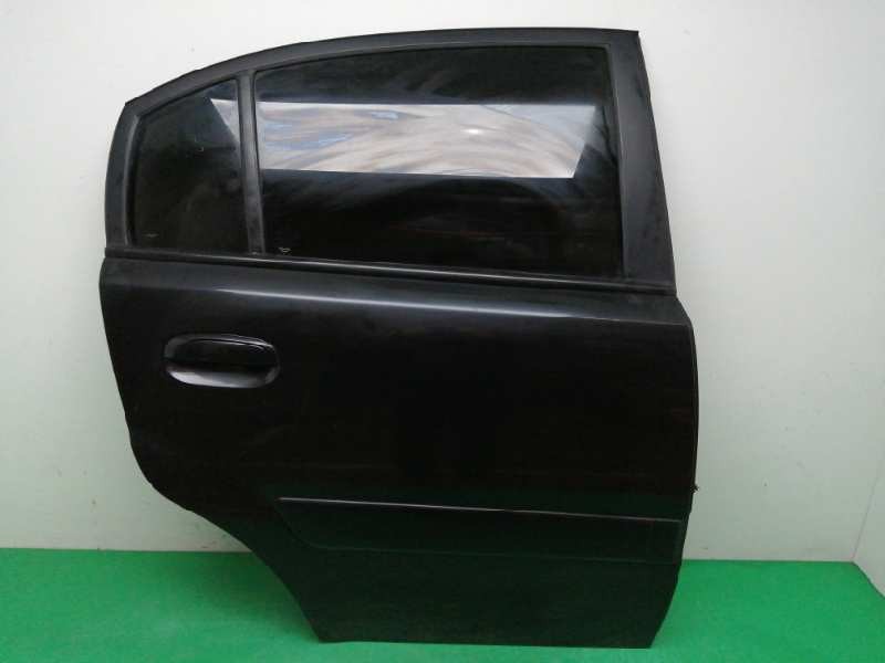 Recambio de puerta trasera derecha para kia rio 1.5 crdi referencia OEM IAM 770041G210  TIRAR