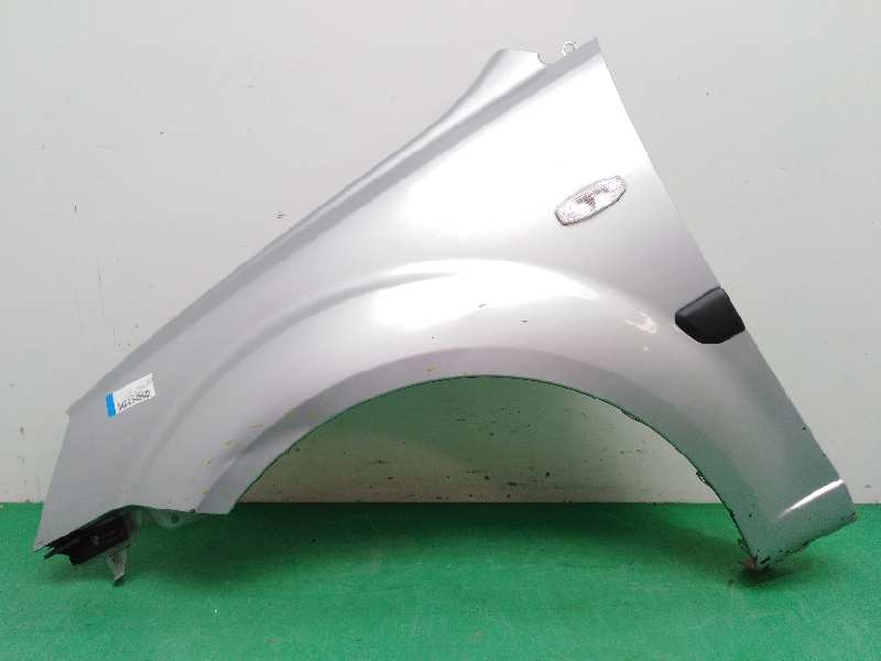Recambio de aleta delantera izquierda para kia rio 1.5 crdi referencia OEM IAM  OBSERVAR FOTOS 