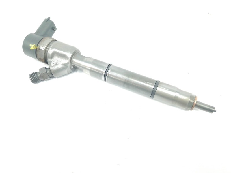Recambio de inyector para kia rio 1.5 crdi referencia OEM IAM 338002A400 0445110256 