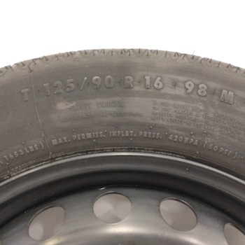 Recambio de neumatico repuesto para mercedes-benz clase c (w204) c 200 cdi (204.001) referencia OEM IAM 2044000302 3,5BX16H2 ET2