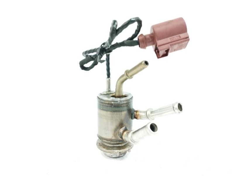 Recambio de inyector para seat leon sportstourer (kl8) 2.0 tdi referencia OEM IAM 05L131113J ADBLUE 0444025149