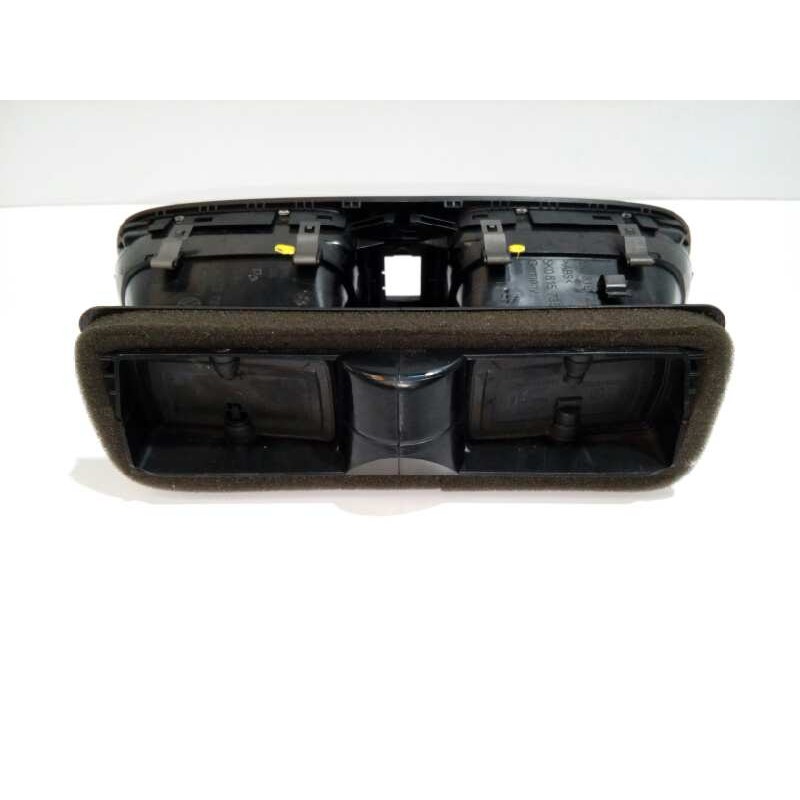 REJILLA AIREADORA CENTRAL