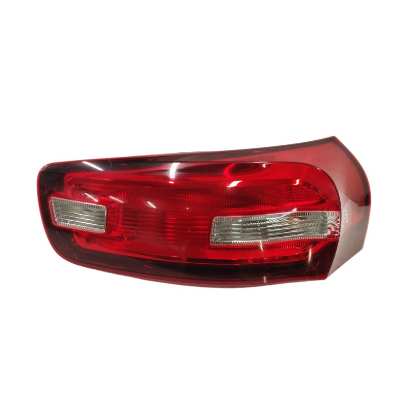 Recambio de piloto trasero derecho para citroën c4 picasso 1.6 blue-hdi fap referencia OEM IAM 9676120680  