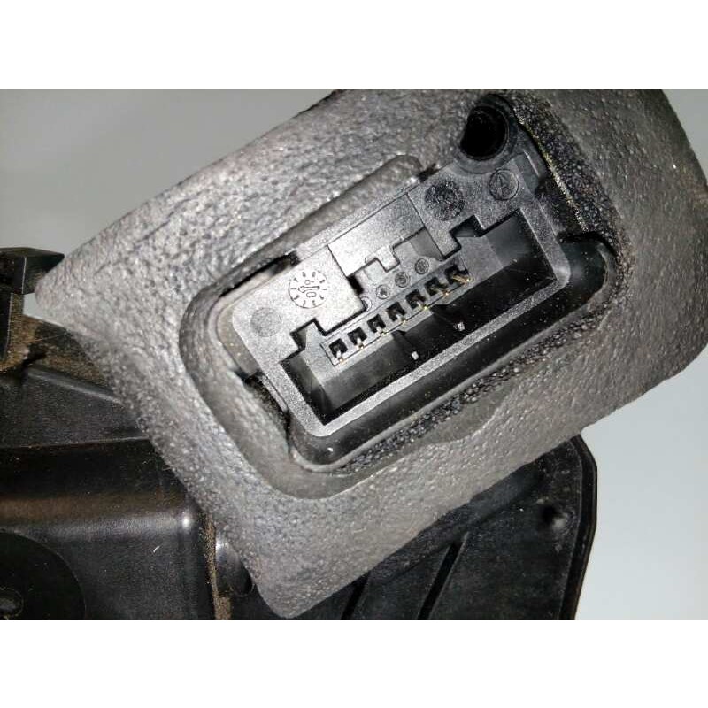 CERRADURA PUERTA DELANTERA DERECHA