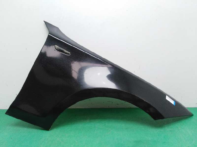 Recambio de aleta delantera derecha para bmw serie 1 berlina (e81/e87) 118d referencia OEM IAM   