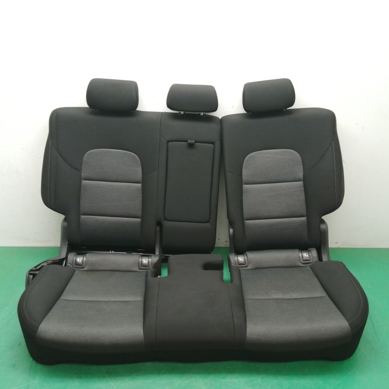 Recambio de asientos traseros para hyundai tucson (tl, tle) 1.6 gdi referencia OEM IAM   