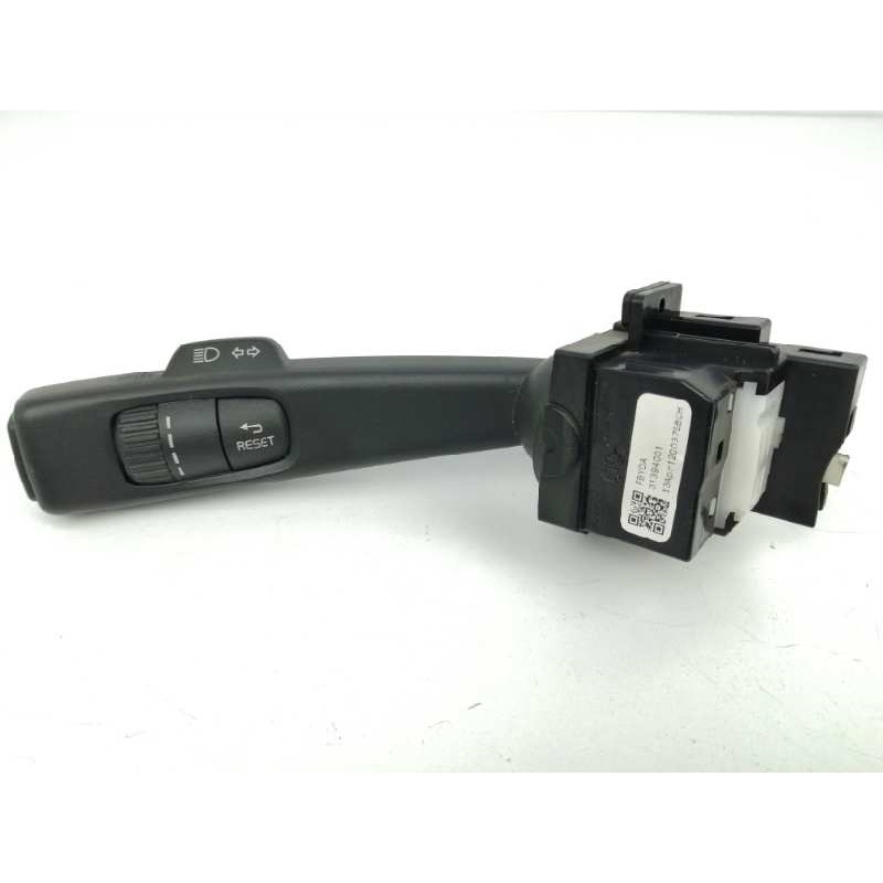 Recambio de mando intermitentes para volvo v40 1.6 diesel cat referencia OEM IAM 31394001  