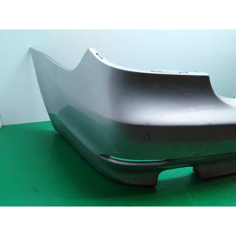 PARAGOLPES TRASERO
