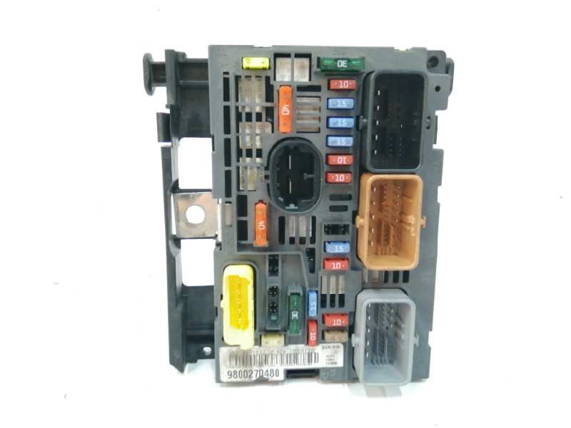 Recambio de caja reles / fusibles para citroën c4 berlina 1.6 16v referencia OEM IAM 9800270480  