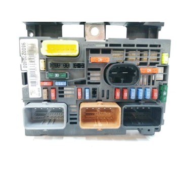Recambio de caja reles / fusibles para citroën c4 berlina 1.6 16v referencia OEM IAM 9800270480  
