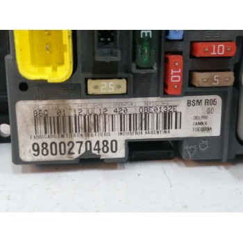 Recambio de caja reles / fusibles para citroën c4 berlina 1.6 16v referencia OEM IAM 9800270480  