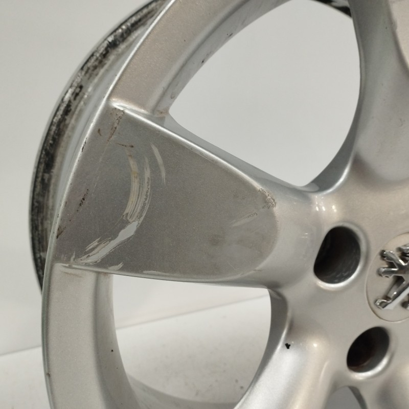 LLANTA 6 5JX16CH4 ET31 4H 4X110