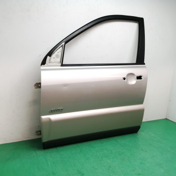 Recambio de puerta delantera izquierda para kia sportage 2.0 turbodiesel cat referencia OEM IAM  OBSERVAR FOTOS 