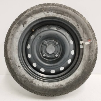 Recambio de neumatico repuesto para para varios modelos referencia OEM IAM  6JX15 ET44 4H 4X115